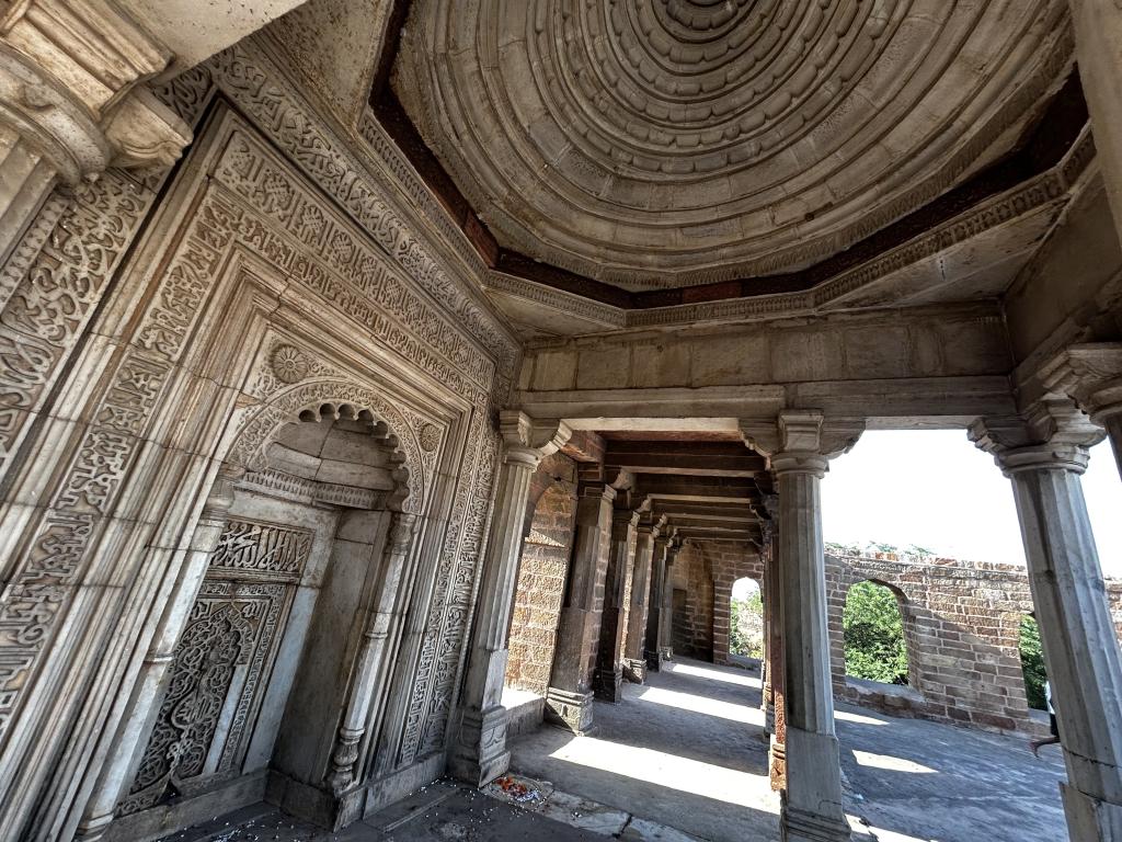 

<!-- THEME DEBUG -->
<!-- THEME HOOK: 'field' -->
<!-- FILE NAME SUGGESTIONS:
   ▪️ field--node--title--programs.html.twig
   ✅ field--node--title.html.twig
   ▪️ field--node--programs.html.twig
   ▪️ field--title.html.twig
   ▪️ field--string.html.twig
   ▪️ field.html.twig
-->
<!-- BEGIN OUTPUT from 'core/themes/stable9/templates/field/field--node--title.html.twig' -->
<span>Delhi: A Heritage City</span>

<!-- END OUTPUT from 'core/themes/stable9/templates/field/field--node--title.html.twig' -->

