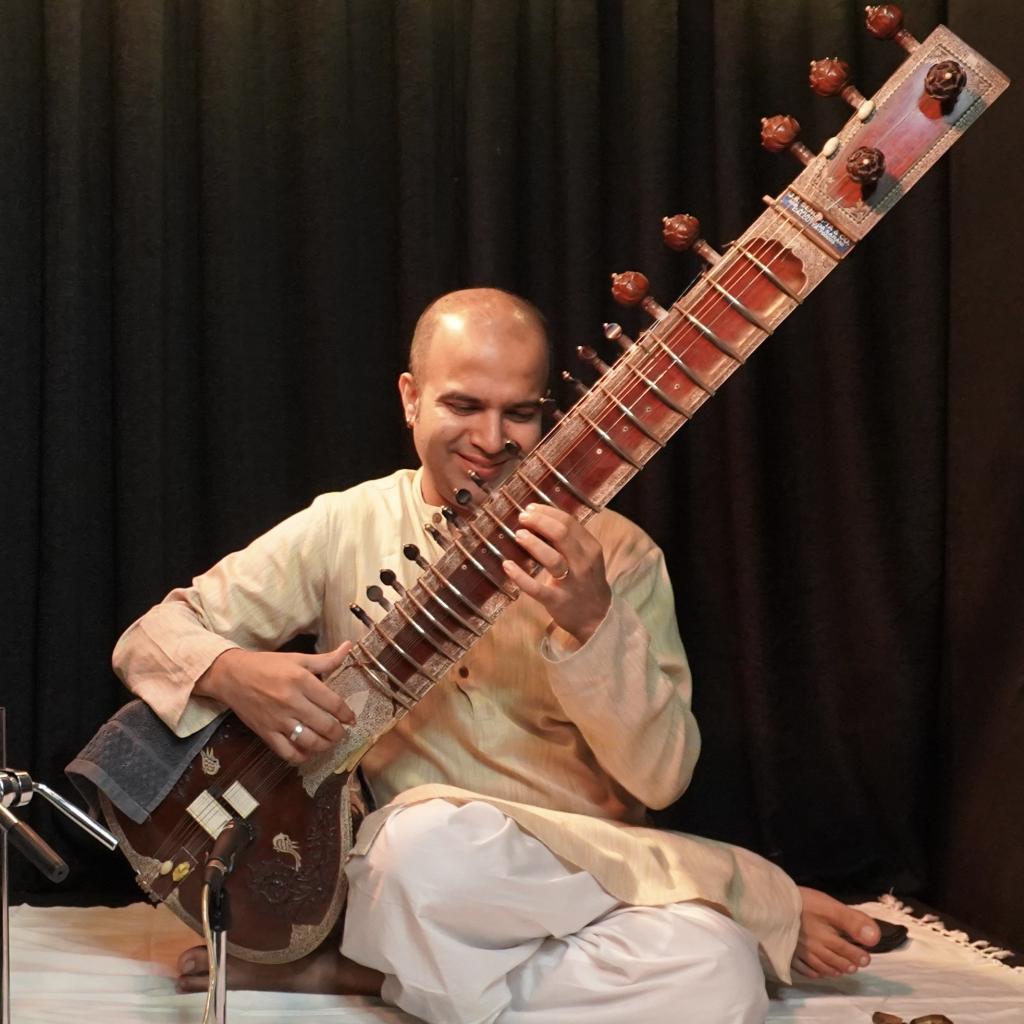 THE IIC DOUBLE BILL: MUSIC RECITALS