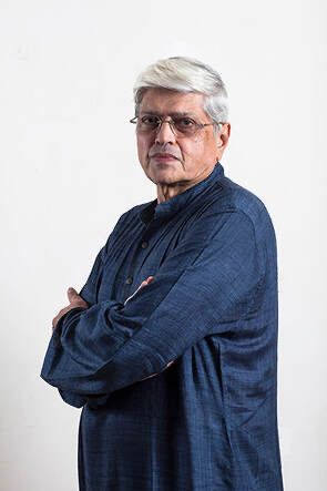 Shri Gopikrishna Gandhi 