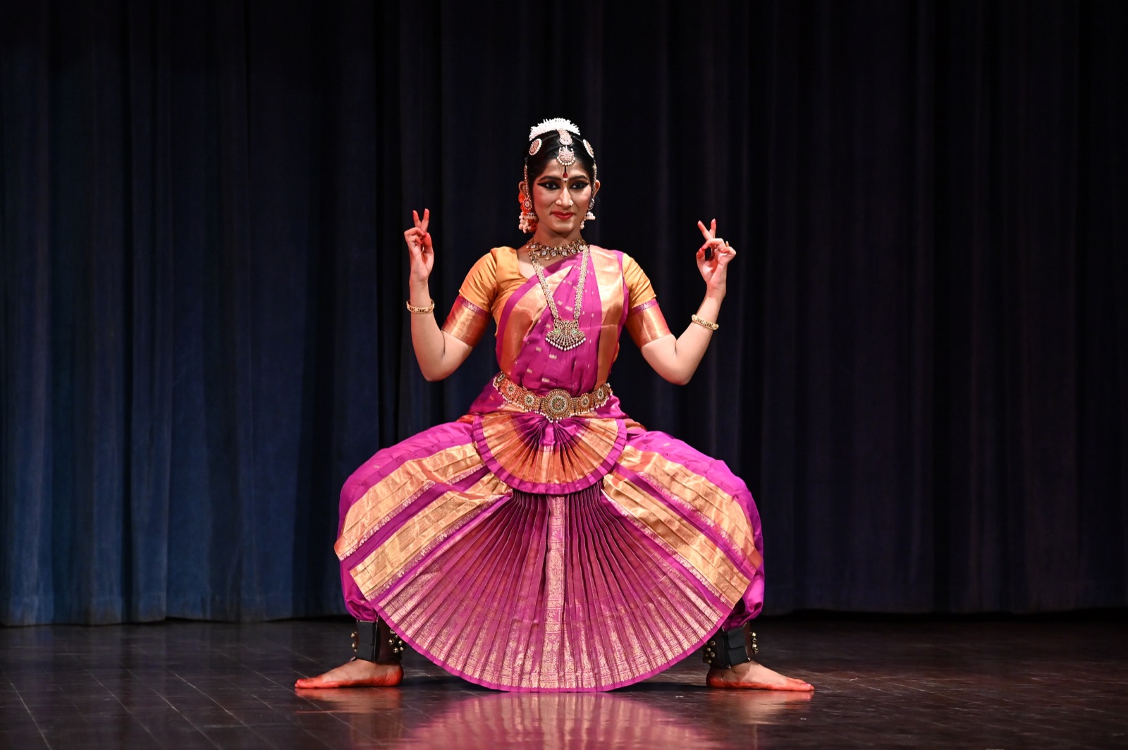 

<!-- THEME DEBUG -->
<!-- THEME HOOK: 'field' -->
<!-- FILE NAME SUGGESTIONS:
   ▪️ field--node--title--programs.html.twig
   ✅ field--node--title.html.twig
   ▪️ field--node--programs.html.twig
   ▪️ field--title.html.twig
   ▪️ field--string.html.twig
   ▪️ field.html.twig
-->
<!-- BEGIN OUTPUT from 'core/themes/stable9/templates/field/field--node--title.html.twig' -->
<span>IIC WINTER FESTIVAL OF MUSIC & DANCE</span>

<!-- END OUTPUT from 'core/themes/stable9/templates/field/field--node--title.html.twig' -->

