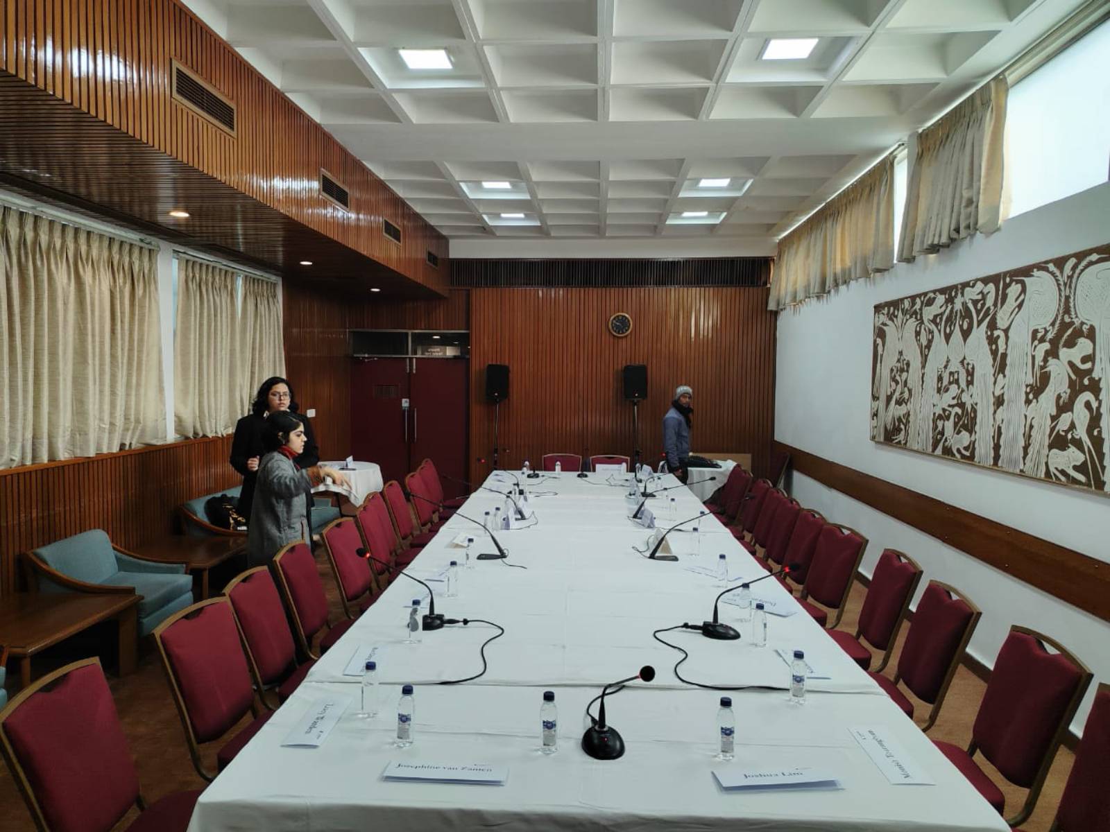 

<!-- THEME DEBUG -->
<!-- THEME HOOK: 'field' -->
<!-- FILE NAME SUGGESTIONS:
   ▪️ field--node--title--facilities.html.twig
   ✅ field--node--title.html.twig
   ▪️ field--node--facilities.html.twig
   ▪️ field--title.html.twig
   ▪️ field--string.html.twig
   ▪️ field.html.twig
-->
<!-- BEGIN OUTPUT from 'core/themes/stable9/templates/field/field--node--title.html.twig' -->
<span>Private Dining Hall</span>

<!-- END OUTPUT from 'core/themes/stable9/templates/field/field--node--title.html.twig' -->

