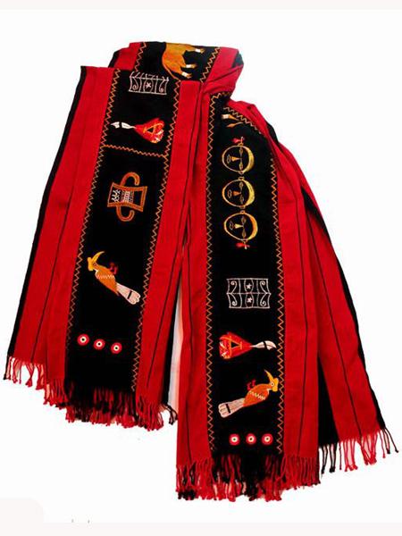 Stories on Warp and Weft