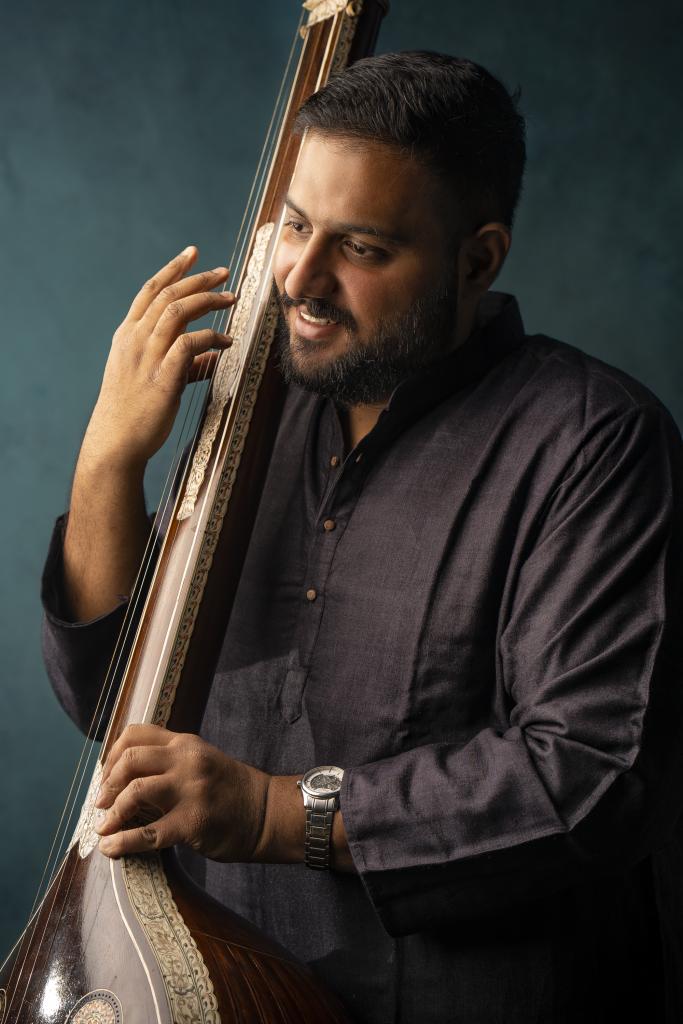 

<!-- THEME DEBUG -->
<!-- THEME HOOK: 'field' -->
<!-- FILE NAME SUGGESTIONS:
   ▪️ field--node--title--programs.html.twig
   ✅ field--node--title.html.twig
   ▪️ field--node--programs.html.twig
   ▪️ field--title.html.twig
   ▪️ field--string.html.twig
   ▪️ field.html.twig
-->
<!-- BEGIN OUTPUT from 'core/themes/stable9/templates/field/field--node--title.html.twig' -->
<span>Carnatic Vocal Recital</span>

<!-- END OUTPUT from 'core/themes/stable9/templates/field/field--node--title.html.twig' -->

