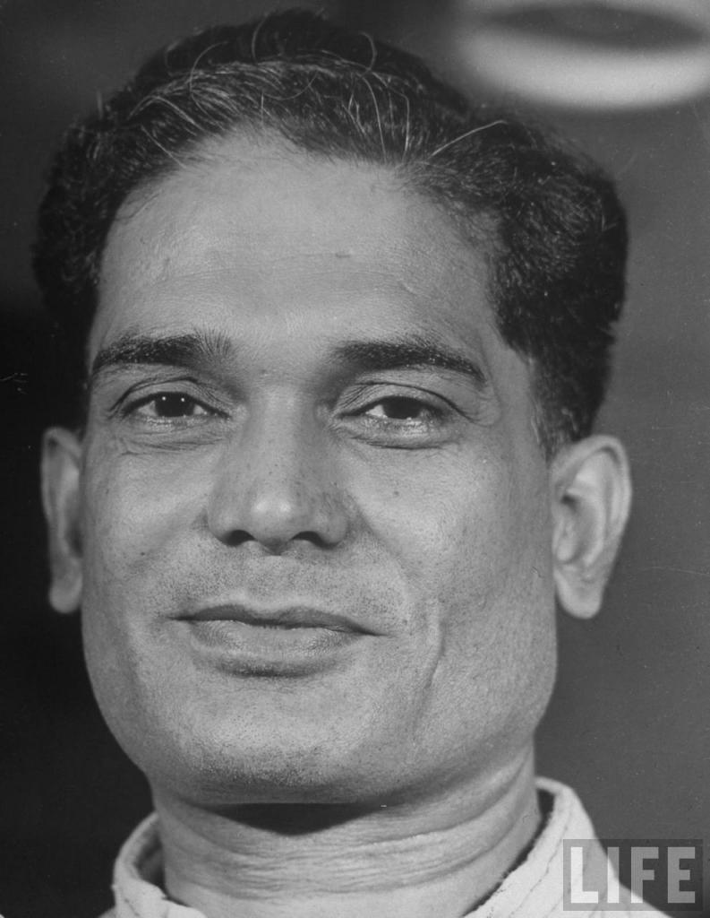 BOOK DISCUSSION GROUP