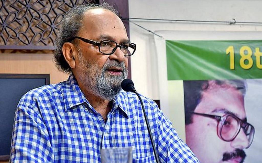 BOOK DISCUSSION GROUP