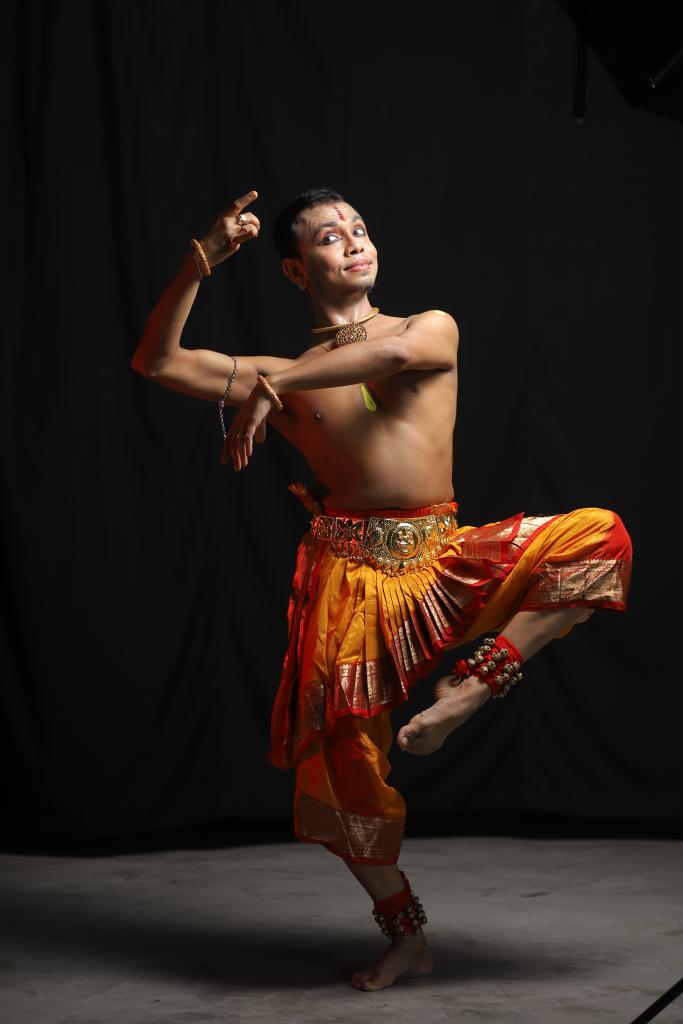 

<!-- THEME DEBUG -->
<!-- THEME HOOK: 'field' -->
<!-- FILE NAME SUGGESTIONS:
   ▪️ field--node--title--programs.html.twig
   ✅ field--node--title.html.twig
   ▪️ field--node--programs.html.twig
   ▪️ field--title.html.twig
   ▪️ field--string.html.twig
   ▪️ field.html.twig
-->
<!-- BEGIN OUTPUT from 'core/themes/stable9/templates/field/field--node--title.html.twig' -->
<span>IIC Double Bill Dance Recitals</span>

<!-- END OUTPUT from 'core/themes/stable9/templates/field/field--node--title.html.twig' -->

