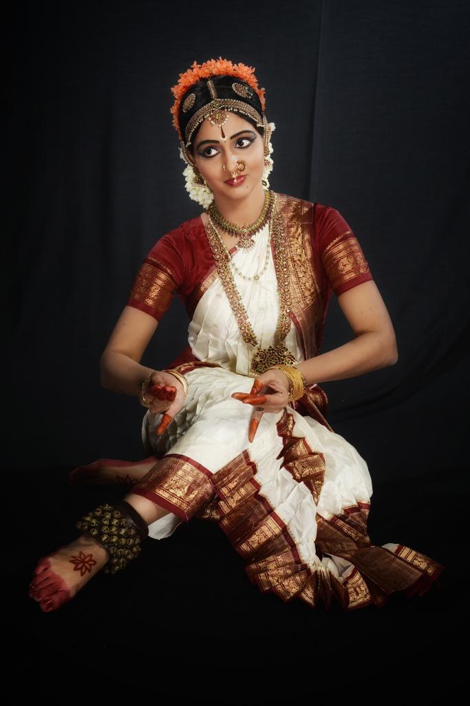 

<!-- THEME DEBUG -->
<!-- THEME HOOK: 'field' -->
<!-- FILE NAME SUGGESTIONS:
   ▪️ field--node--title--programs.html.twig
   ✅ field--node--title.html.twig
   ▪️ field--node--programs.html.twig
   ▪️ field--title.html.twig
   ▪️ field--string.html.twig
   ▪️ field.html.twig
-->
<!-- BEGIN OUTPUT from 'core/themes/stable9/templates/field/field--node--title.html.twig' -->
<span>IIC DOUBLE BILL DANCE AND MUSIC RECITALS</span>

<!-- END OUTPUT from 'core/themes/stable9/templates/field/field--node--title.html.twig' -->

